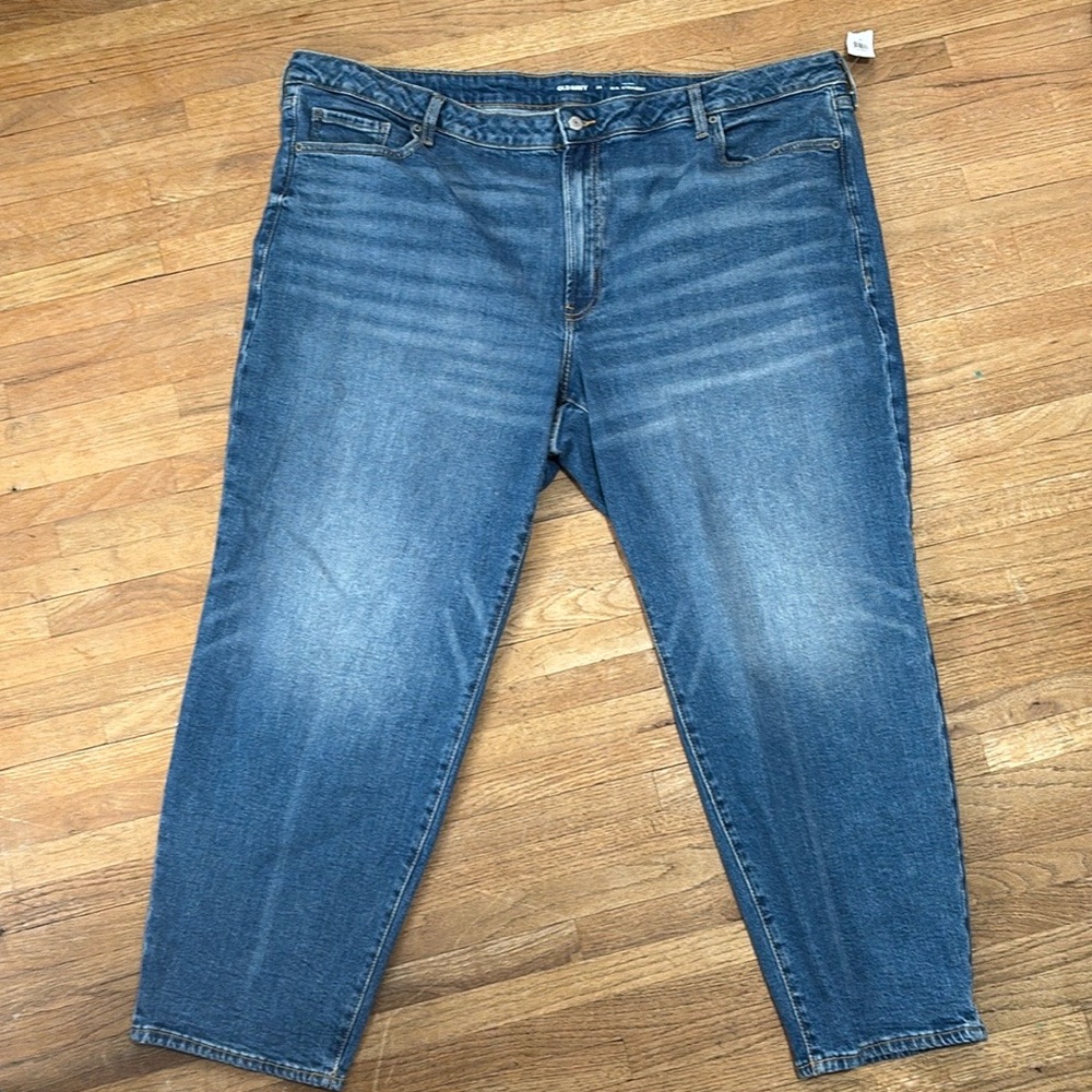 Mid rise jeans